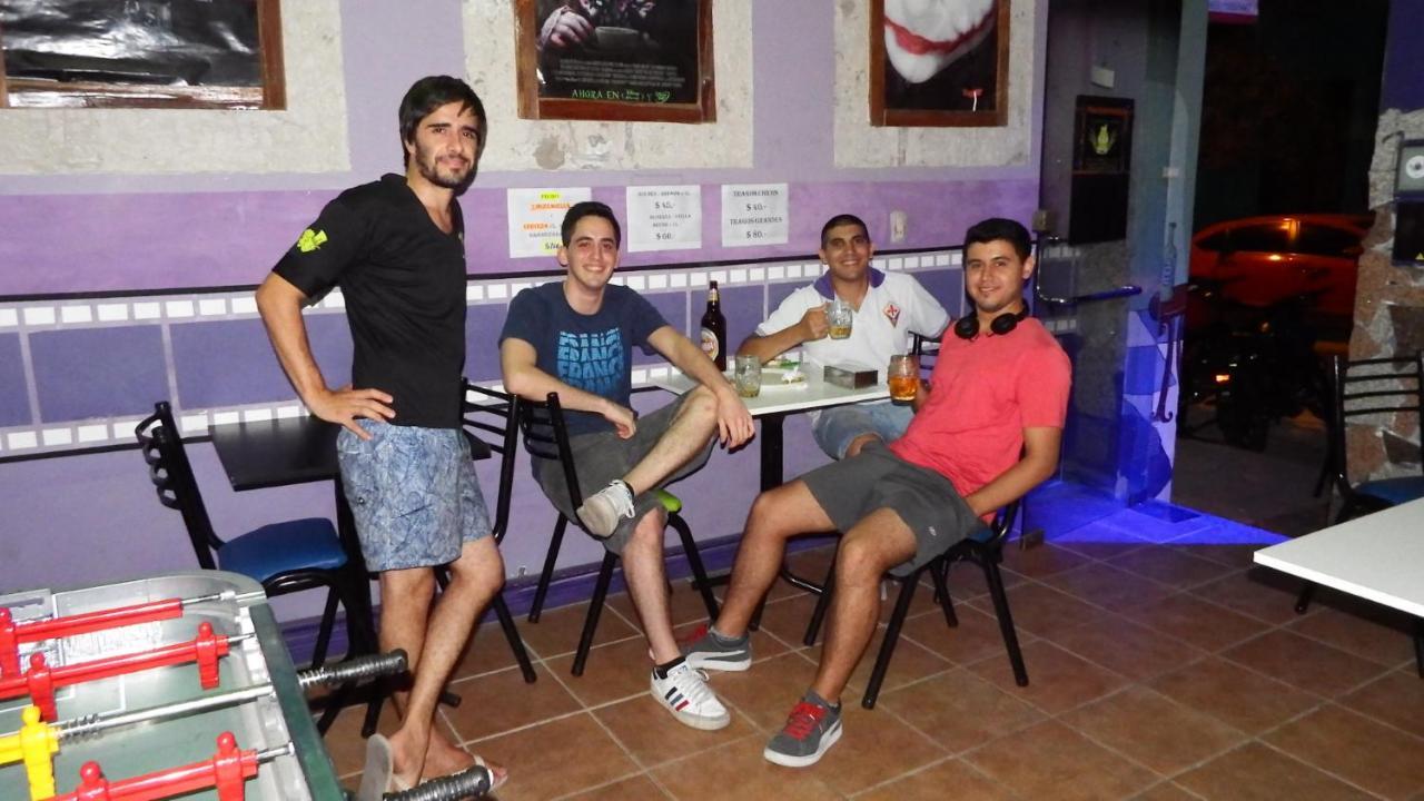 Gualeguaychú Hostel De Pichincha المظهر الخارجي الصورة