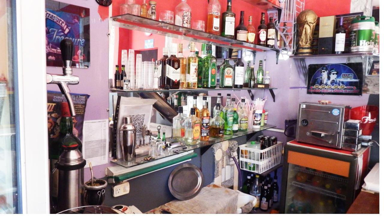 Gualeguaychú Hostel De Pichincha المظهر الخارجي الصورة
